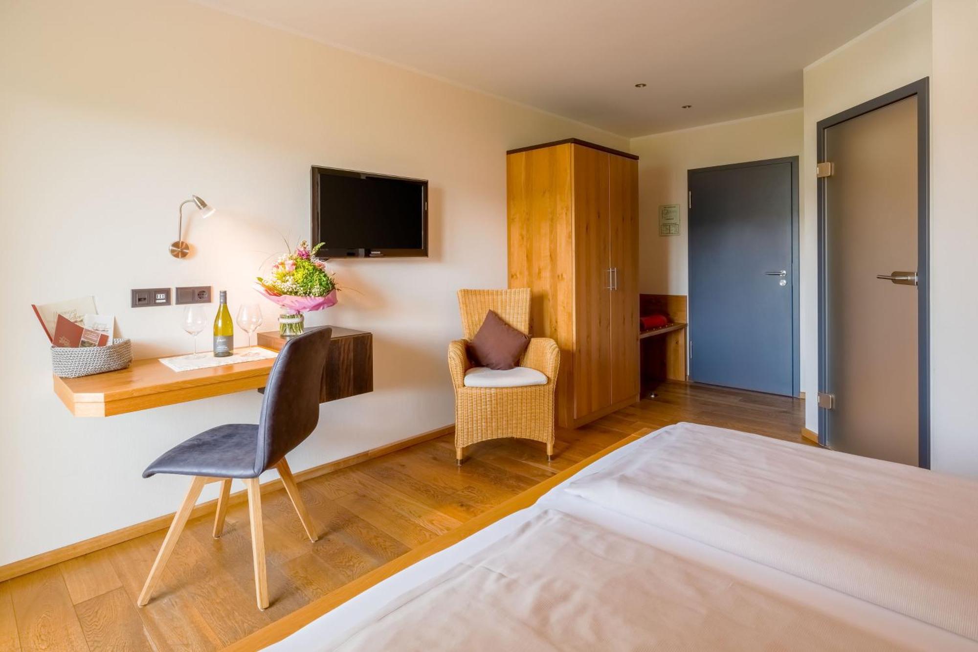 Main-Vinotel Weingut Helmstetter Buergstadt Exteriör bild