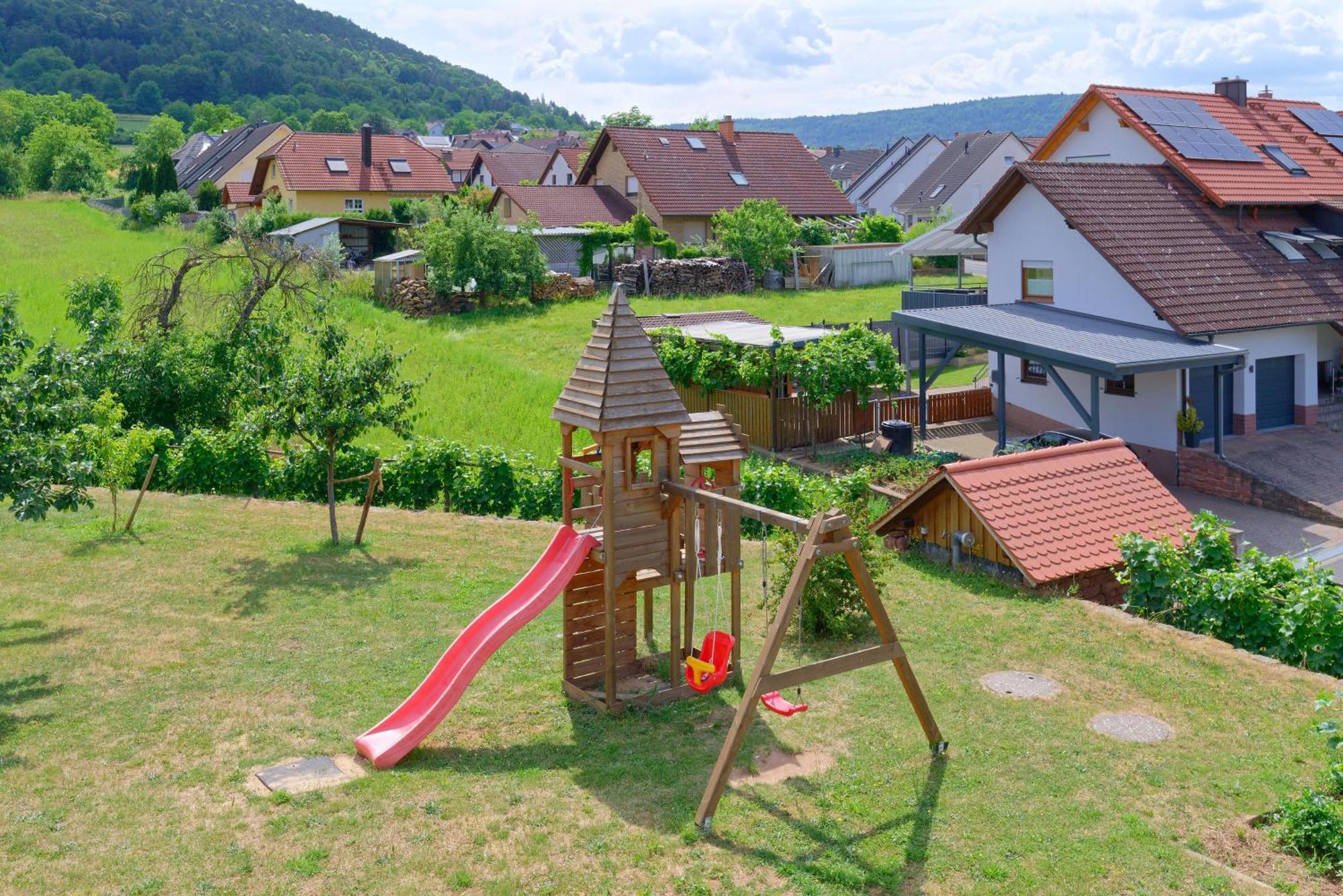 Main-Vinotel Weingut Helmstetter Buergstadt Exteriör bild